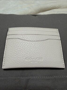 Coach Pebbled Leather Card Case - Cream